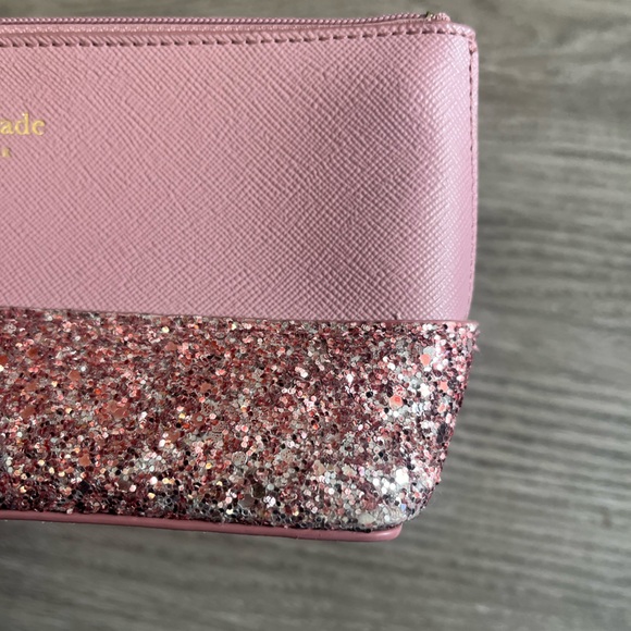 Kate Spade Greta Court Shiloh Glitter Cosmetic Travel Makeup Bag Pink - Picture 14 of 14